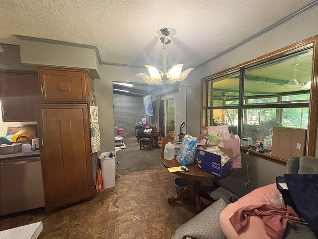 309 S INGLEWOOD Avenue, Russellville, AR 72801