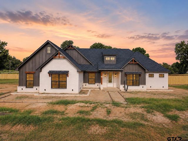7715 Molina Dr., Tyler, TX 75704