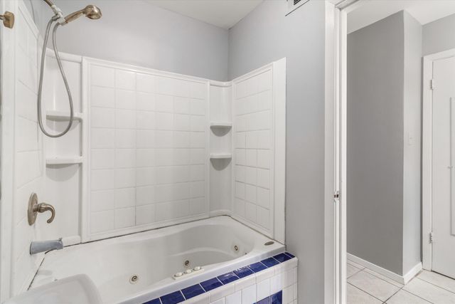 8487 BERGEN CV, Memphis, TN 38018