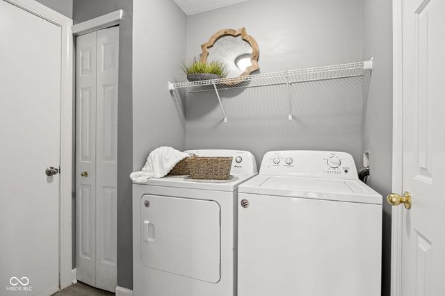 9989 Worthington Boulevard, Fishers, IN 46038