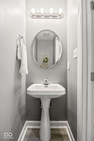 9989 Worthington Boulevard, Fishers, IN 46038