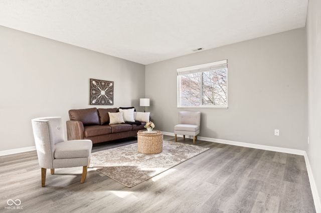 9989 Worthington Boulevard, Fishers, IN 46038