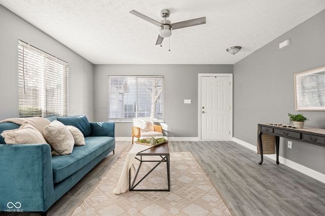 9989 Worthington Boulevard, Fishers, IN 46038