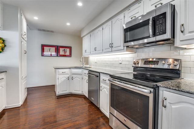 4342 Harvest Hill Road, Dallas, TX 75244