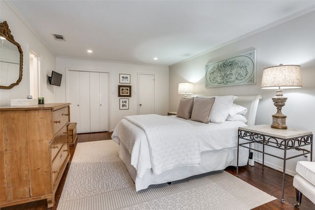 4342 Harvest Hill Road, Dallas, TX 75244