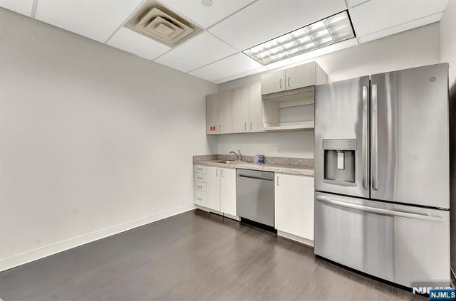 2200 Fletcher Avenue 705, Fort Lee, NJ 07024