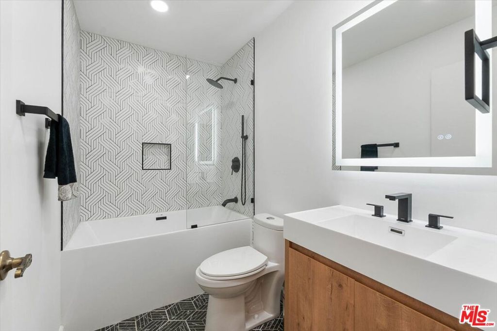 2916 Briarwood Drive, Torrance, CA 90505 — photo 5