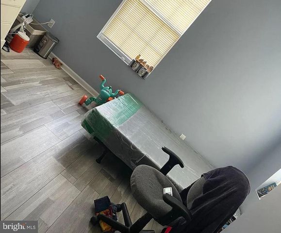 904 CARTERET AVE, Trenton, NJ 08618