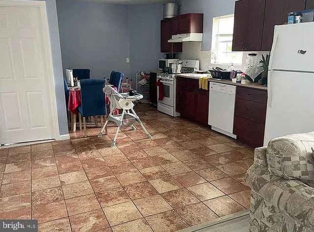 904 CARTERET AVE, Trenton, NJ 08618