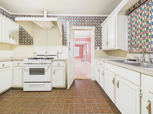2202 PIEDMONT PLACE, Wichita Falls, TX 76308