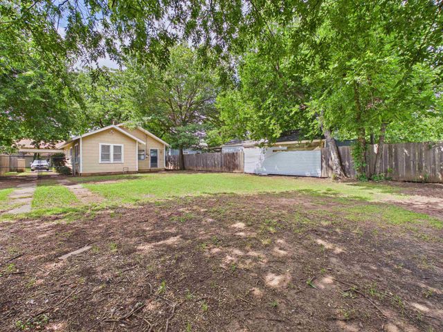 2202 PIEDMONT PLACE, Wichita Falls, TX 76308