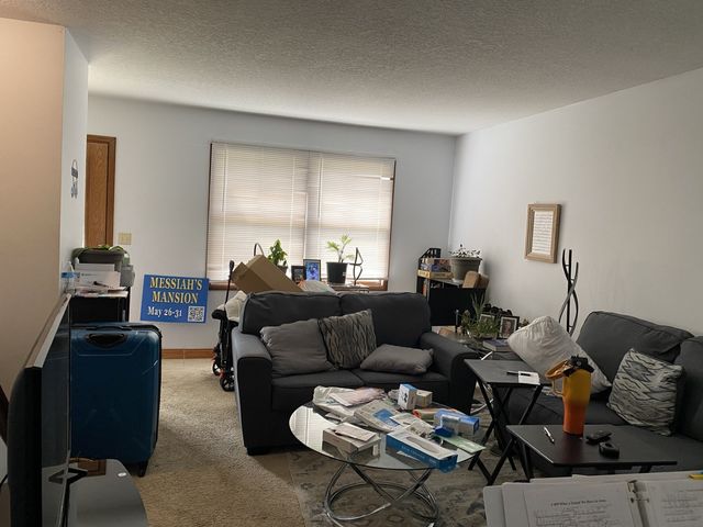 2356-58 Hillandale Road, Davenport, IA 52804