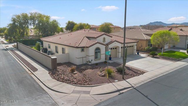 19135 W COLTER Street, Litchfield Park, AZ 85340