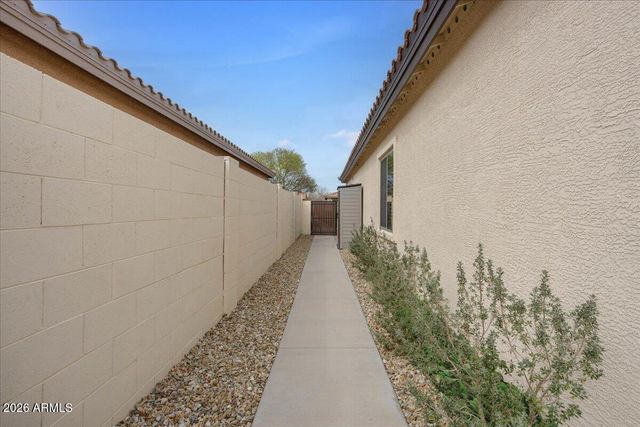19135 W COLTER Street, Litchfield Park, AZ 85340