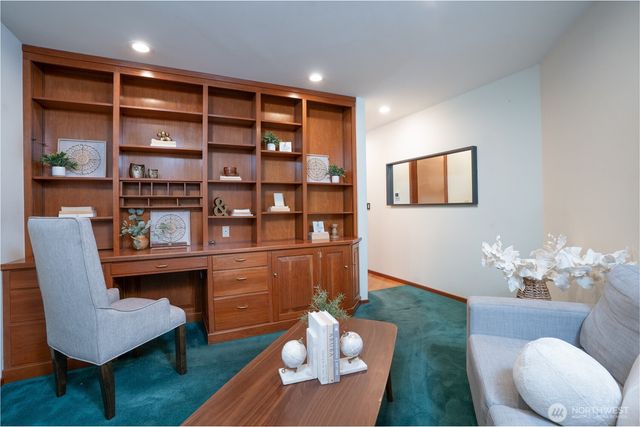 6921 120th Street NW, Gig Harbor, WA 98332
