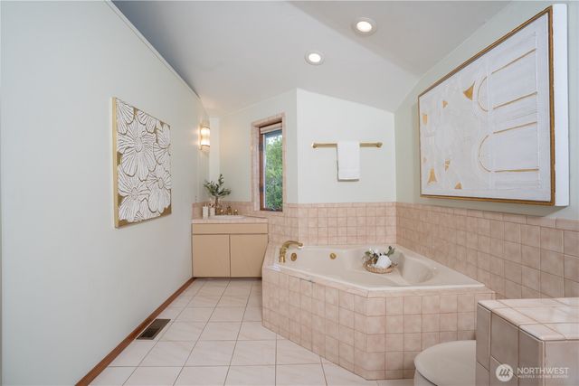 6921 120th Street NW, Gig Harbor, WA 98332