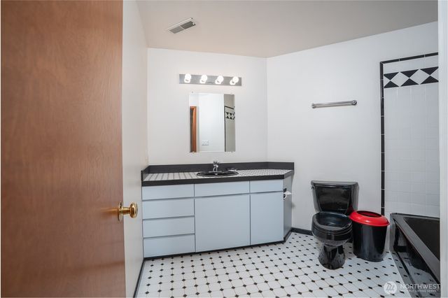 6921 120th Street NW, Gig Harbor, WA 98332