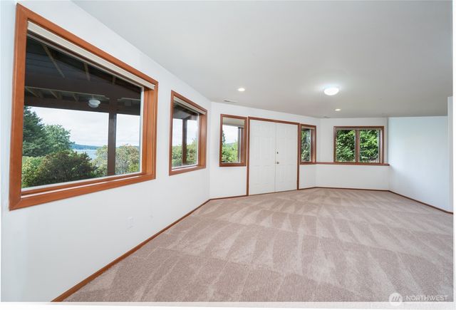 6921 120th Street NW, Gig Harbor, WA 98332