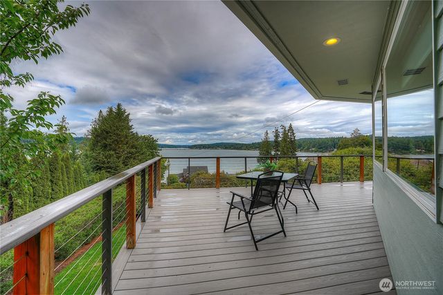 6921 120th Street NW, Gig Harbor, WA 98332