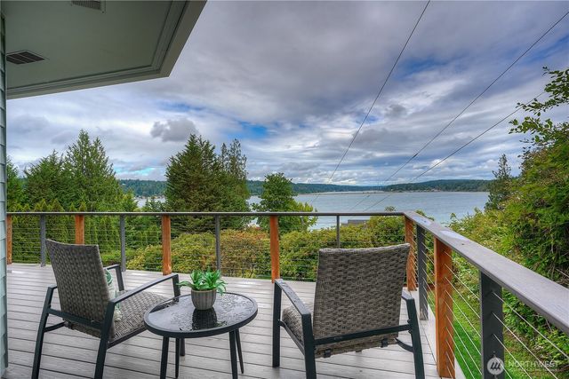 6921 120th Street NW, Gig Harbor, WA 98332