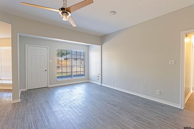 5605 Calais Dr, Tyler, TX 75704