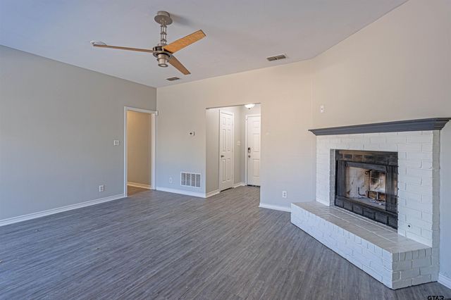 5605 Calais Dr, Tyler, TX 75704