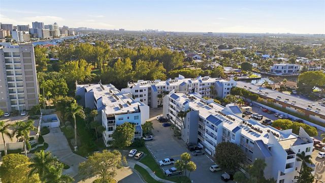 2860 NE 14th Street 103 D, Pompano Beach, FL 33062