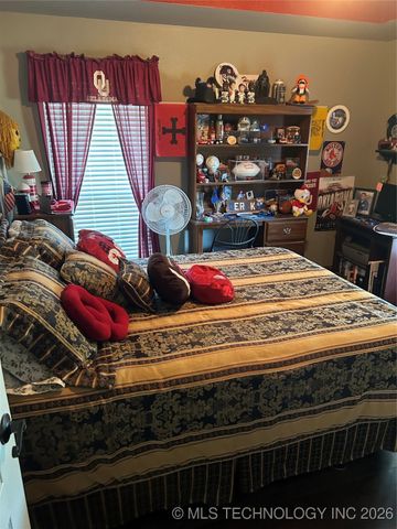 512 Oakland Court, Ardmore, OK 73401