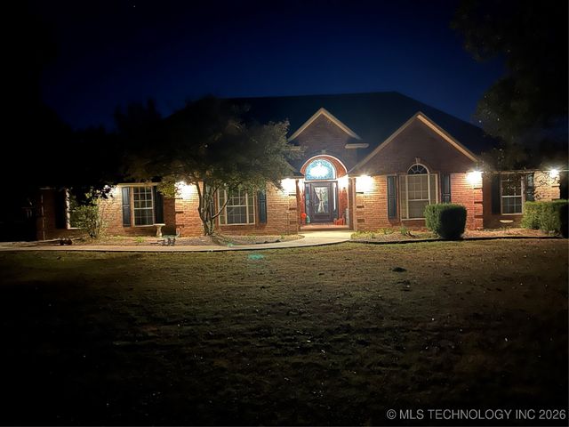 512 Oakland Court, Ardmore, OK 73401