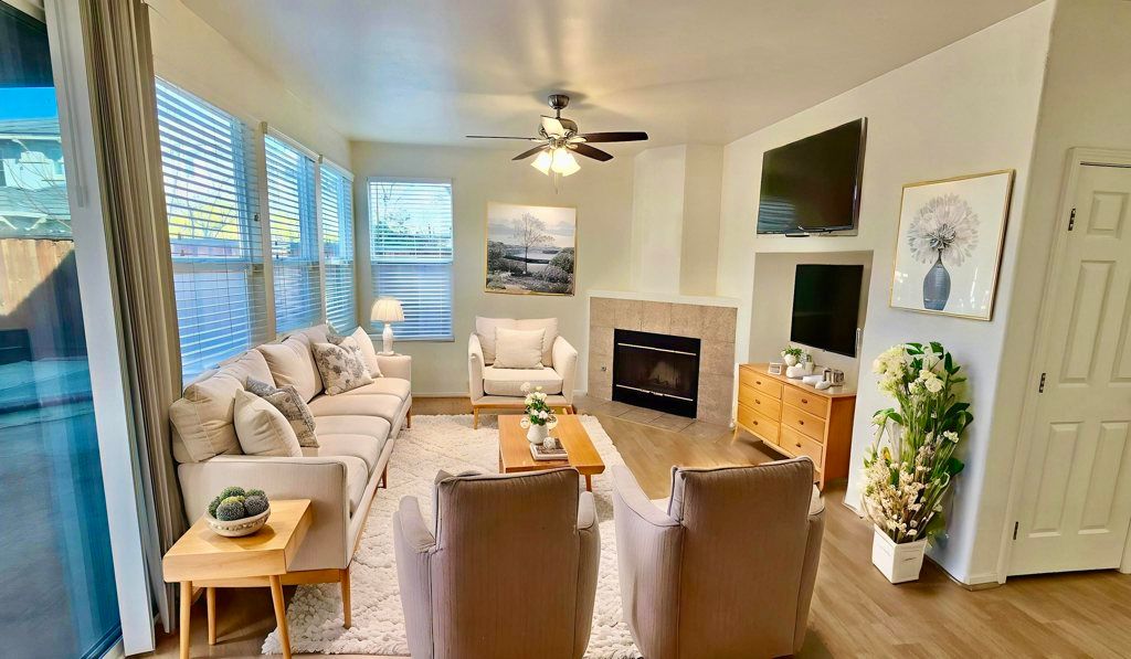 Image 6 of property listing at 389 389 Burlington Dr, Tracy, CA 95376