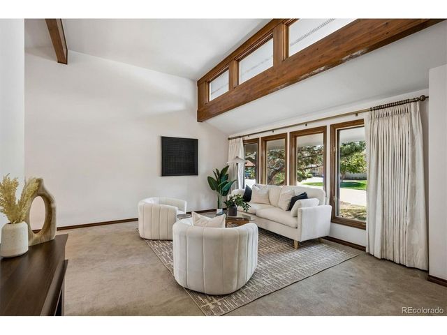 7715 S Forest St, Centennial, CO 80122