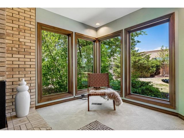 7715 S Forest St, Centennial, CO 80122