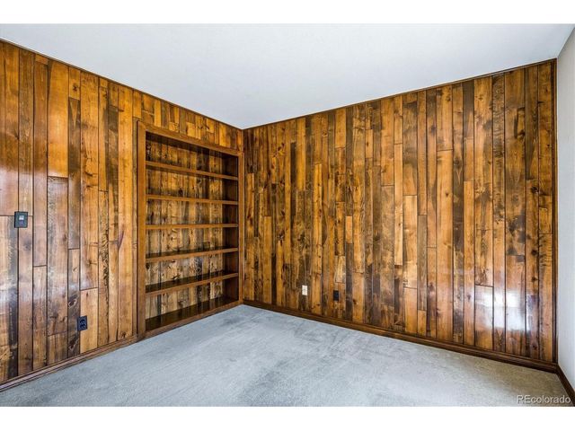 7715 S Forest St, Centennial, CO 80122