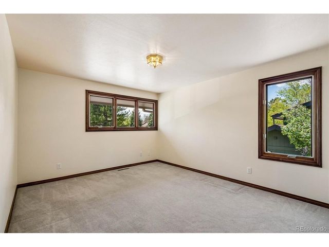 7715 S Forest St, Centennial, CO 80122