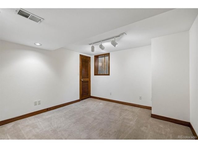 7715 S Forest St, Centennial, CO 80122