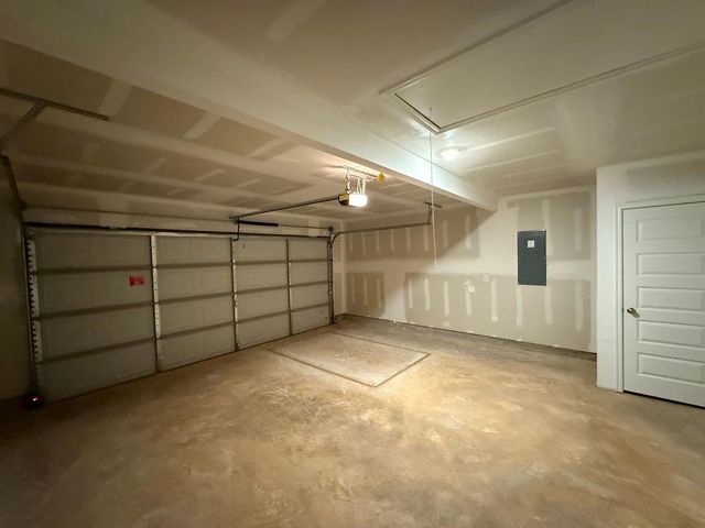 3645 Pete Street, Mustang, OK 73064