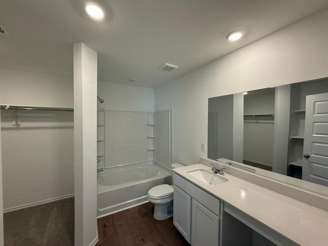 3645 Pete Street, Mustang, OK 73064