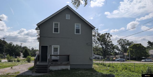 4554 N 16 Street, Omaha, NE 68110
