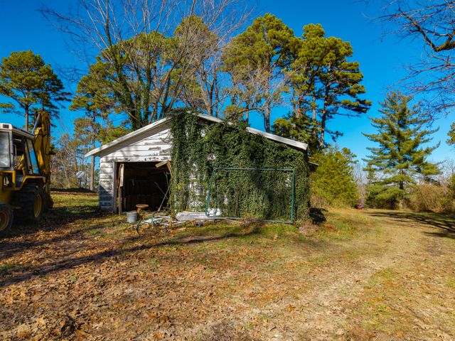 14817 Malberg Road, Cabool, MO 65689