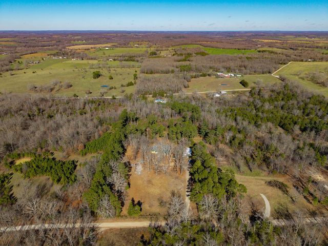 14817 Malberg Road, Cabool, MO 65689