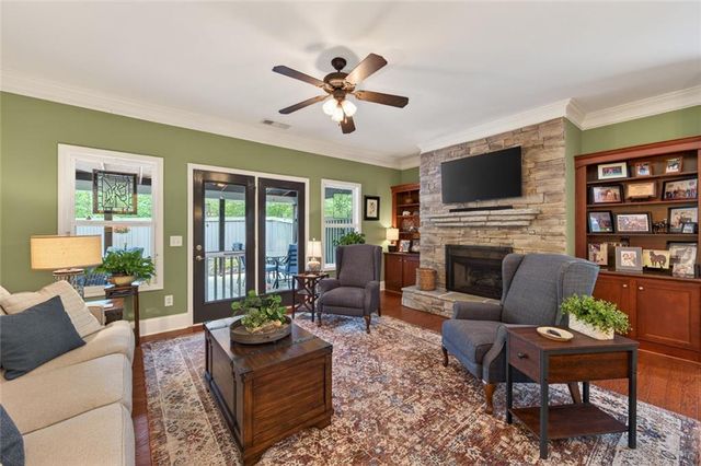 107 River Knoll Way, Dahlonega, GA 30533