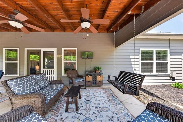 107 River Knoll Way, Dahlonega, GA 30533