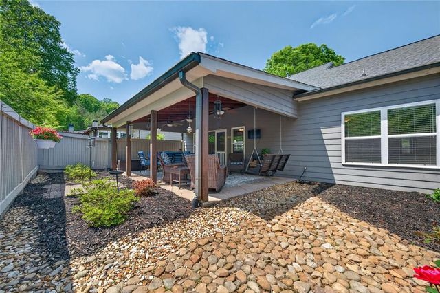 107 River Knoll Way, Dahlonega, GA 30533