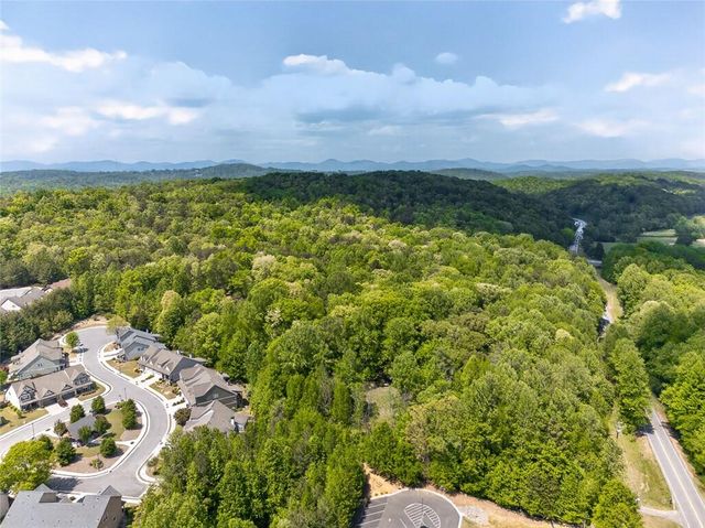 107 River Knoll Way, Dahlonega, GA 30533