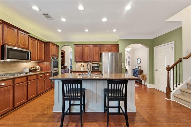 107 River Knoll Way, Dahlonega, GA 30533