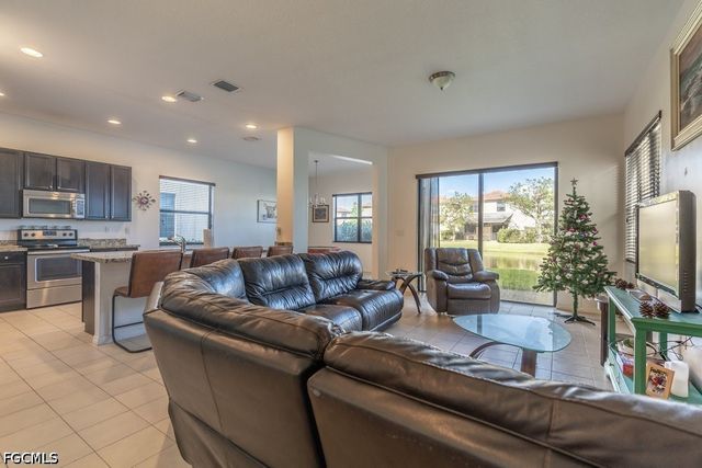 5467 Ferris AVE, Immokalee, FL 34142