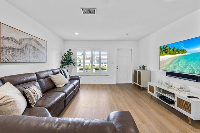 3166 NW 68th Street, Fort Lauderdale, FL 33309