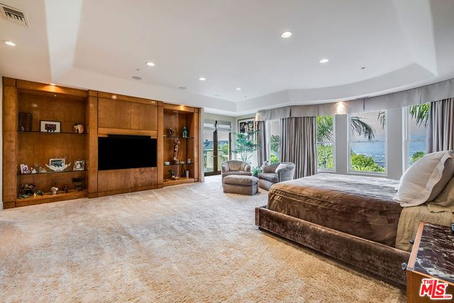 12145 Summit Court, Beverly Hills, CA 90210