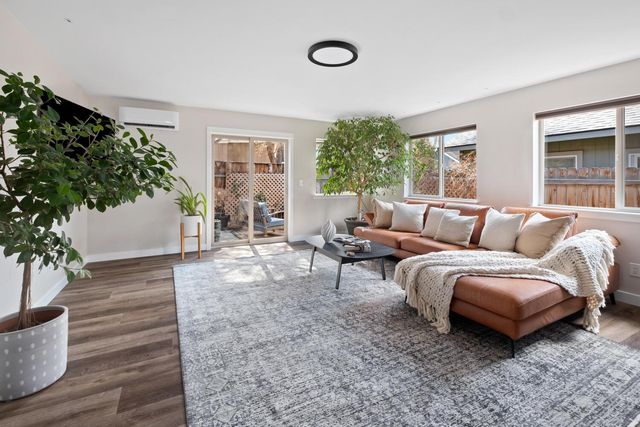 21279 Thornhill Lane, Bend, OR 97701