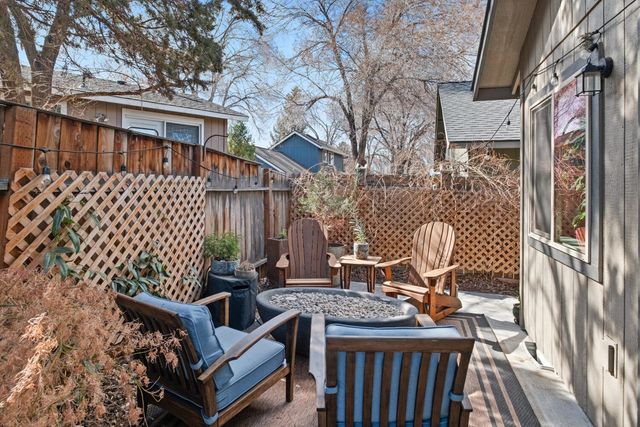 21279 Thornhill Lane, Bend, OR 97701